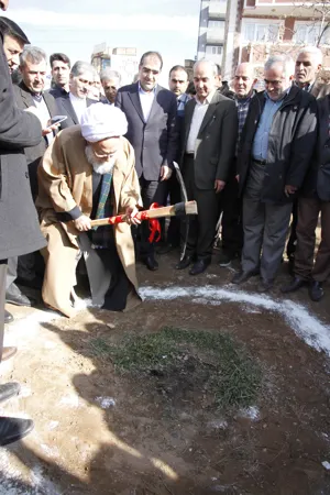 وزیر بهداشت، درمان و آموزش پزشکی از مرکز سلامت شماره چهار یوسف آباد بازدید کرد.
