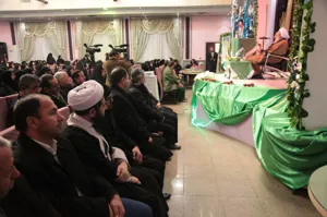 مراسم گلباران جهت حمایت از مدافعان حرم در دانشگاه علوم پزشکی تبریز برگزار شد