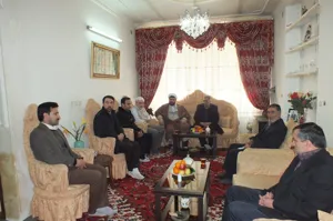 دیدار سرپرست شبکه و مسئولین شهرستان اسکو ازخانواده های جانباز کادر بهداشت و درمان