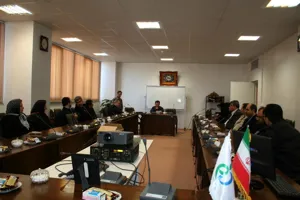 برگزاری جلسه هماهنگی با داروخانه های شبانه روزی جهت ارائه خدمات بهینه دارویی در ایام نوروز 