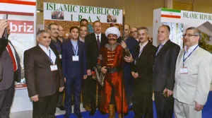 حضور هیئت اعزامی دانشگاه علوم پزشکی تبریز در  نمایشگاه گردشگری و سفر آذربایجان