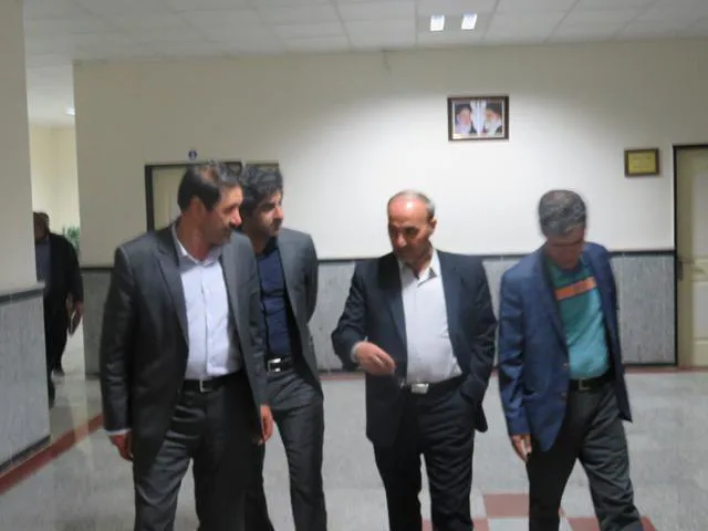 بازدید دکتر صومی از بخش های مختلف حوزه سلامت در سراب