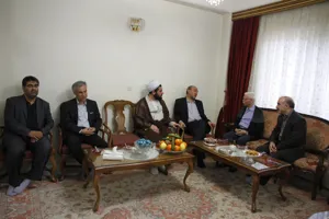 دکتر فیروز صارمی فوق تخصص گوارش و کبد و استاد فرهیخته دانشگاه درگذشت