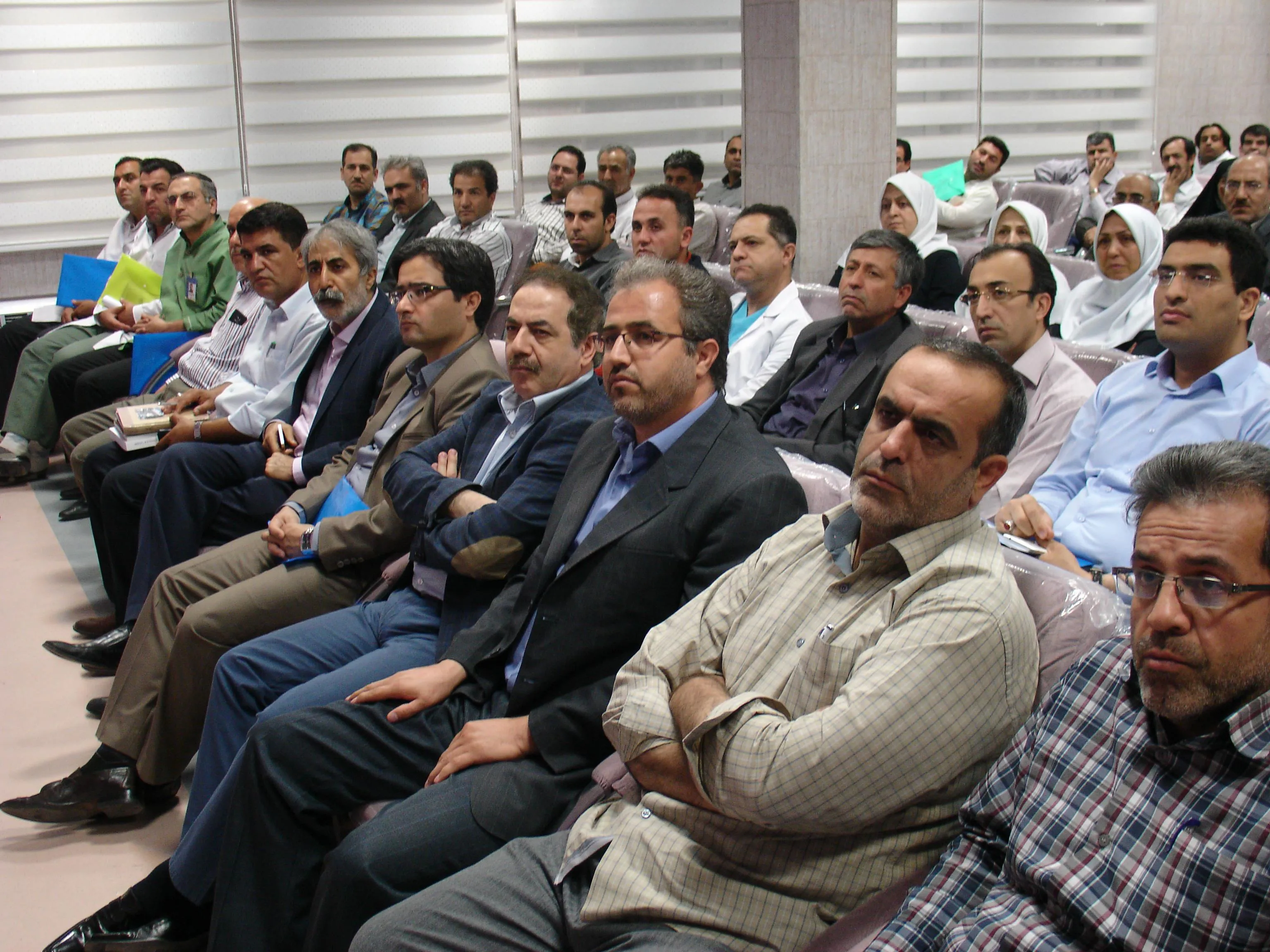 گردهمایی تجلیل جبهه مقاومت و مدافعان حرم درمرکز قلب شهید مدنی تبریز برگزار شد