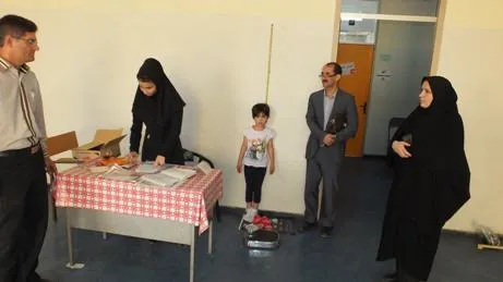 بازدید مسئولین مرکز بهداشت  میانه از پایگاه سنجش سلامت دانش آموزان