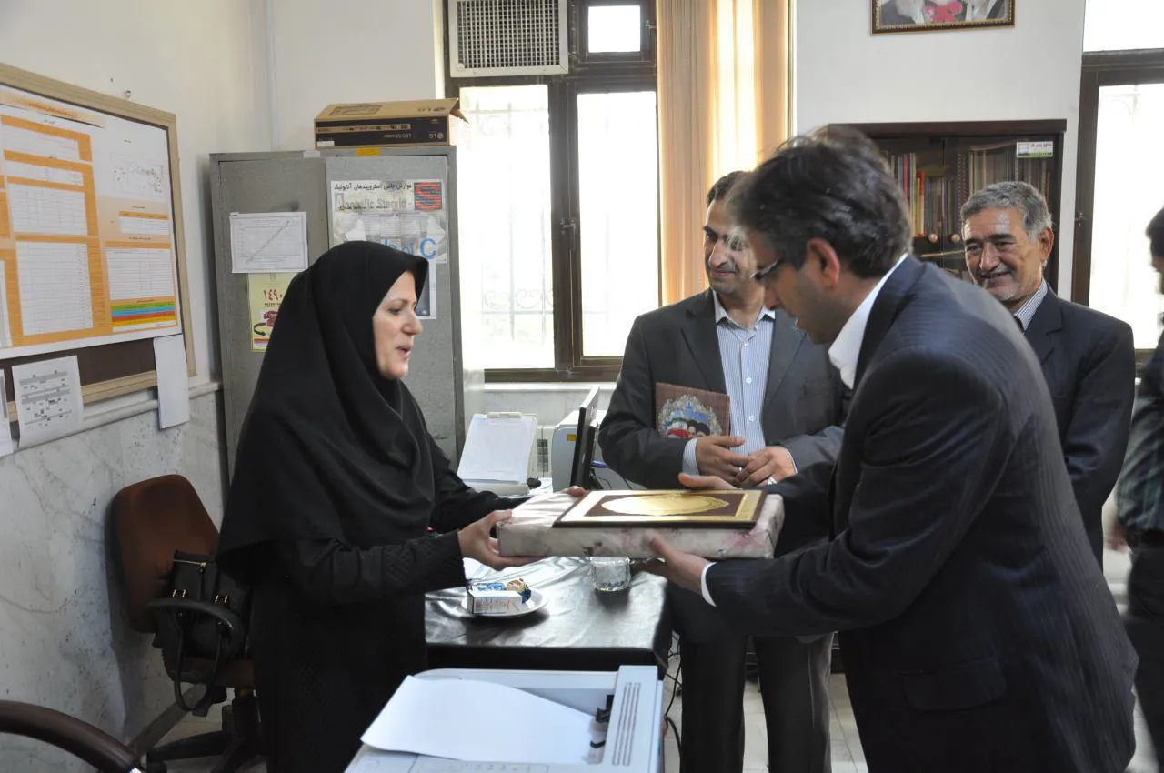 تجلیل فرزندان شاهد توسط فرماندار شهرستان اسکو 