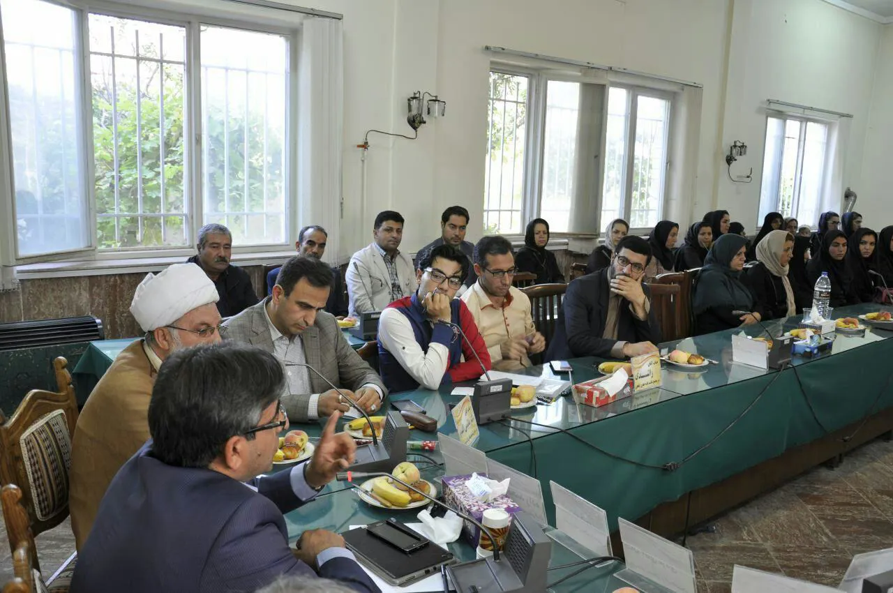 گردهمایی ساماندهی امور جوانان و تسهیل ازدواج در بخش ایلخچی