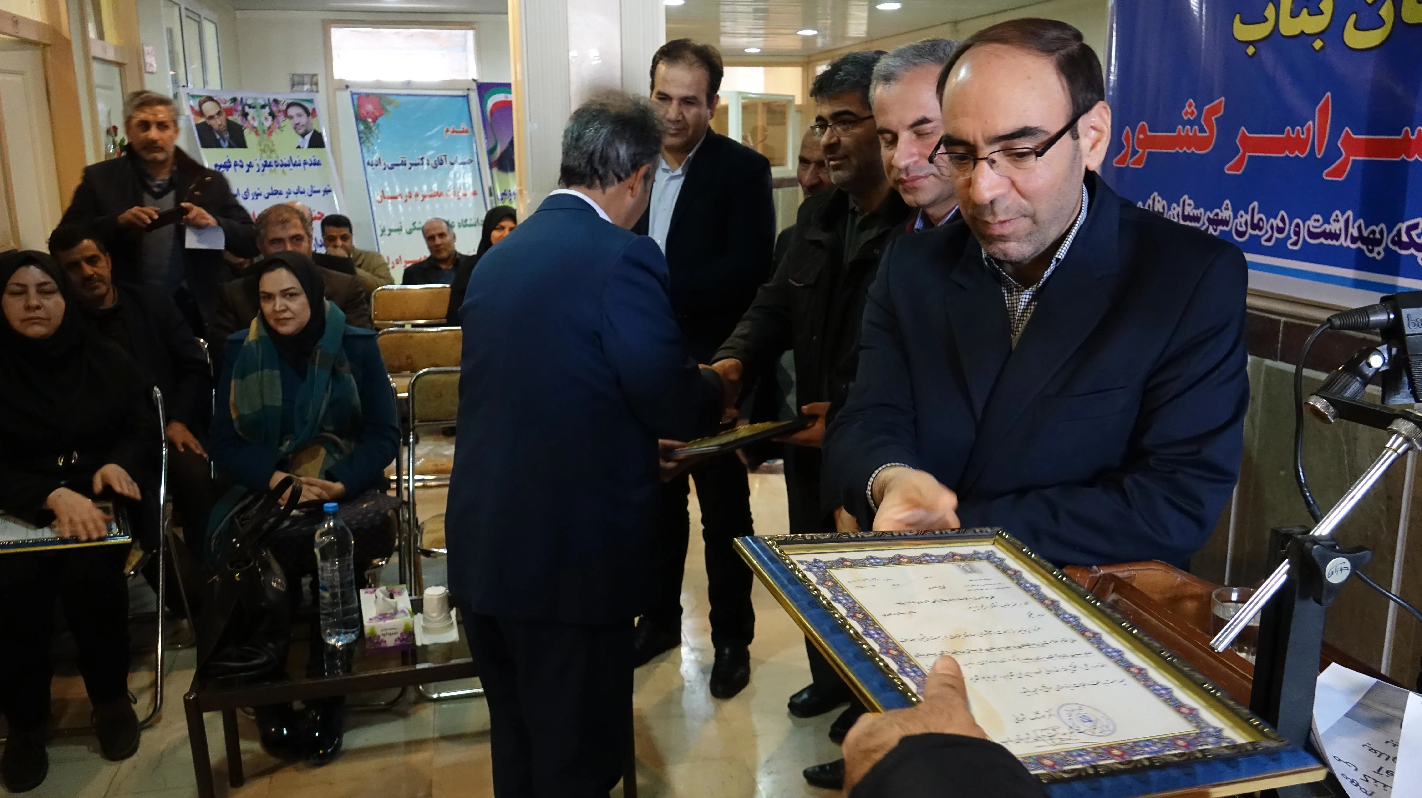 فرماندار بناب در آیین افتتاح تخت های روانپزشکی