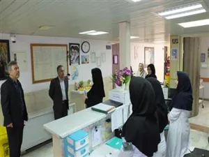تصاویری از دیدار نوروزی سال 1396 مدیر شبکه از بیمارستان