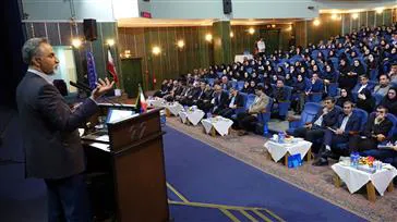 رسانه‌ها و سازمان‌های مردم نهاد باید در انگ‌زدایی و ارتقای دانش و آگاهی و اصلاح نگرش مردم در خصوص بیماری‌های روحی و افسردگی تلاش کنند