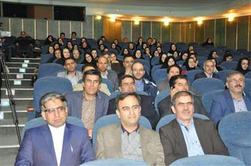 تجلیل از دکتر هاشمی اقدم، در همایش راهبردهای ارتقای سلامت روان و بهبود شیوه زندگی