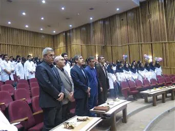 جشن روپوش سفید دانشجویان ورودی های بهمن91 و مهر ماه 92 در تالار شایانمهر دانشکده پزشکی برگزار گردید