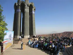 به همت سازمان بسیج جامعه پزشکی استان برگزار شد :