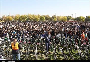 نوزدهمین همایش بزرگ "بناب شهر دوچرخه ایران" برگزار شد
