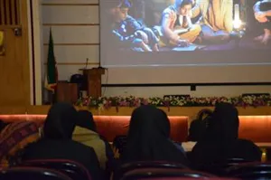 اکران فیلم سینمایی "بمب یک عاشقانه" در دانشگاه علوم پزشکی تبریز