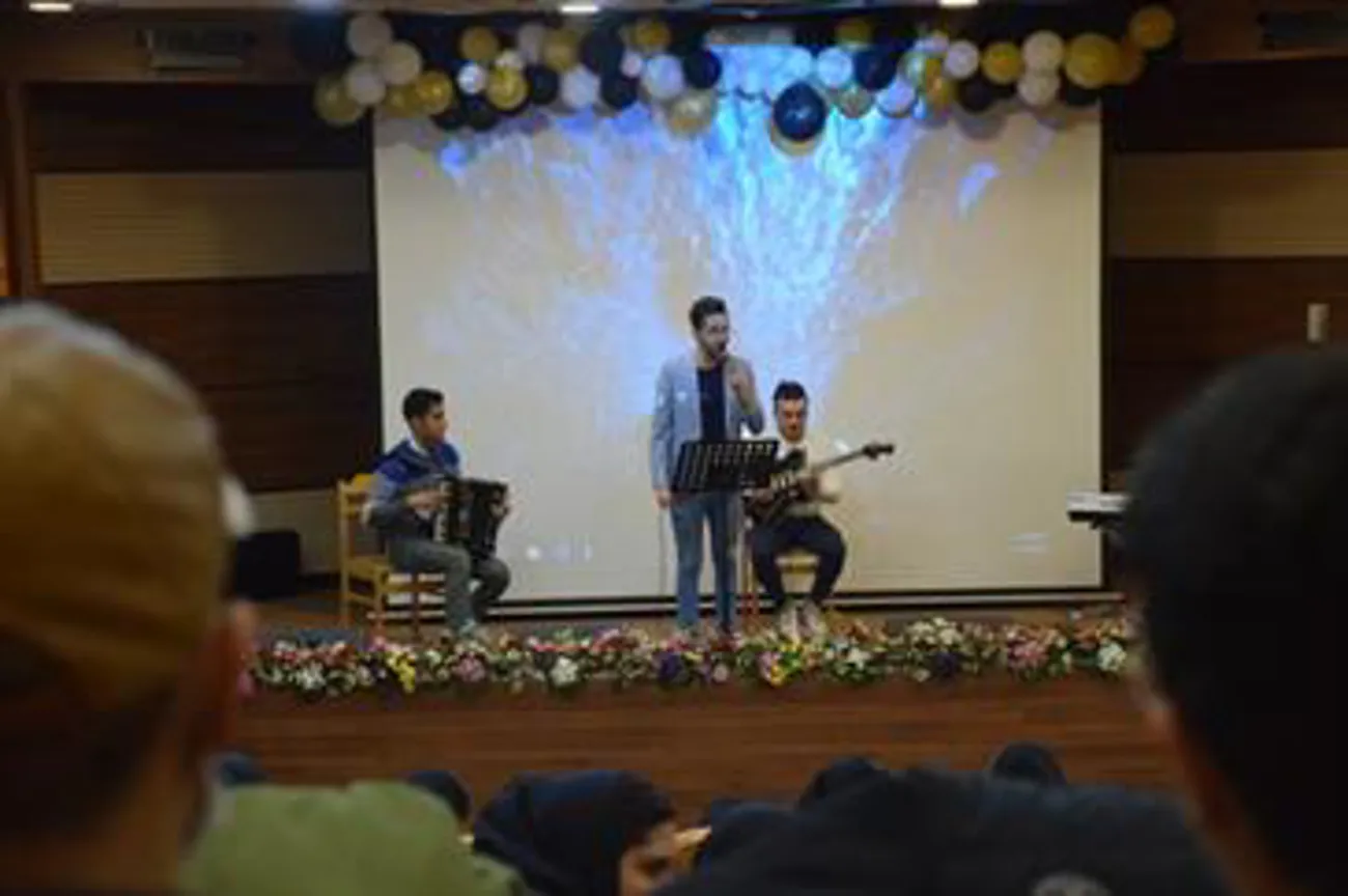 جشن کانون عکس در دانشگاه برگزار شد