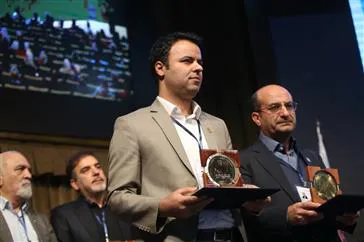 تجلیل از محققین و برگزیدگان جشنواره تحقیقاتی علوم پزشکی رازی