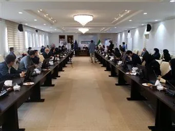 نشست خبری رئیس دانشگاه علوم پزشکی تبریز با موضوع گزارش اقدامات پیشگیرانه از شیوع بیماری کرونادر استان برگزار شد.
