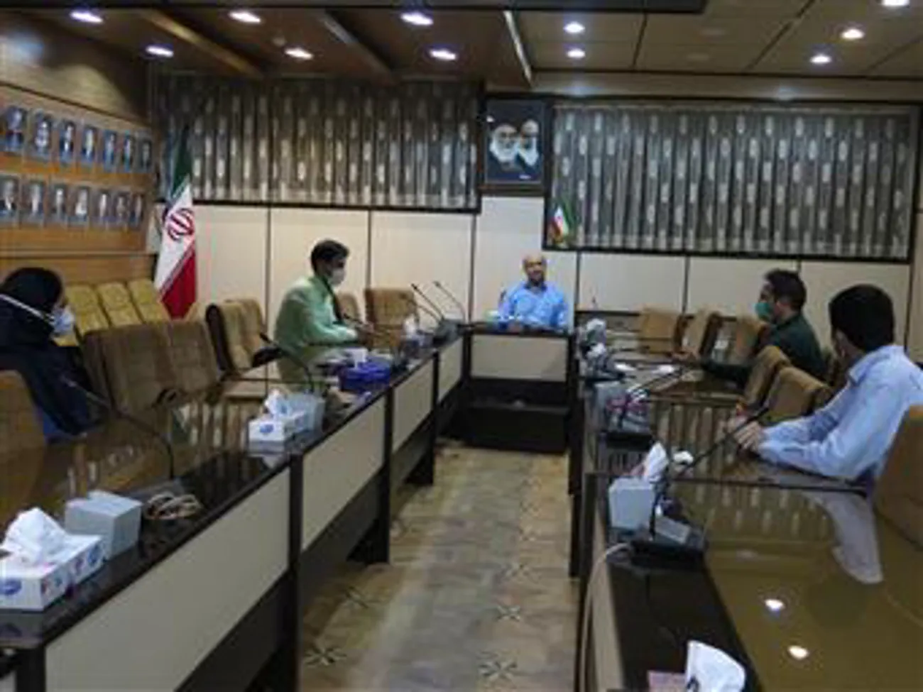 تجلیل از مدافعان و تلاشگران عرصه سلامت دانشکnه پزشکی