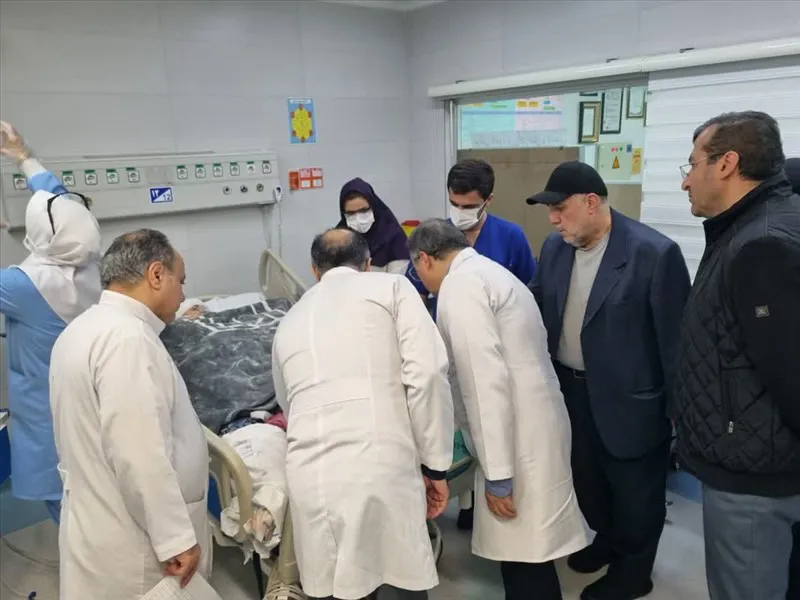 دستور ویژه رئیس دانشگاه علوم پزشکی تبریز برای رسیدگی به وضعیت دانشجوی حادثه‌دیده از سگ‌های بلاصاحب