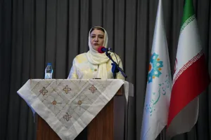 نیازمند تغییر نگرش از درمان محور به سلامت محور و پژوهش محور هستیم/حضور زنان در مدیریت نظام سلامت، آموزش عالی و نهادهای اجتماعی و مدنی بستر ساز تدوین سیاست های رشد نخبگان سلامت است