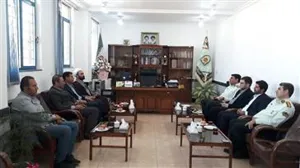 دیدار و گفتگو  مدیر شبکه بهداشت و درمان با فرمانده نیروی انتظامی شهرستان عجب شیر بمناسبت  هفته نیروی انتظامی