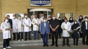 اهداء یکهزار دست لباس سرهمی محافظ از سوی اتحادیه چرم استان 