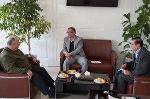 در دیدار رئیس دانشگاه علوم پزشکی تبریز با فرماندار شهرستان اهر، مهم‌ترین مسائل و چالش‌های حوزه بهداشت و درمان این شهرستان مورد بررسی و تبادل نظر قرار گرفت.