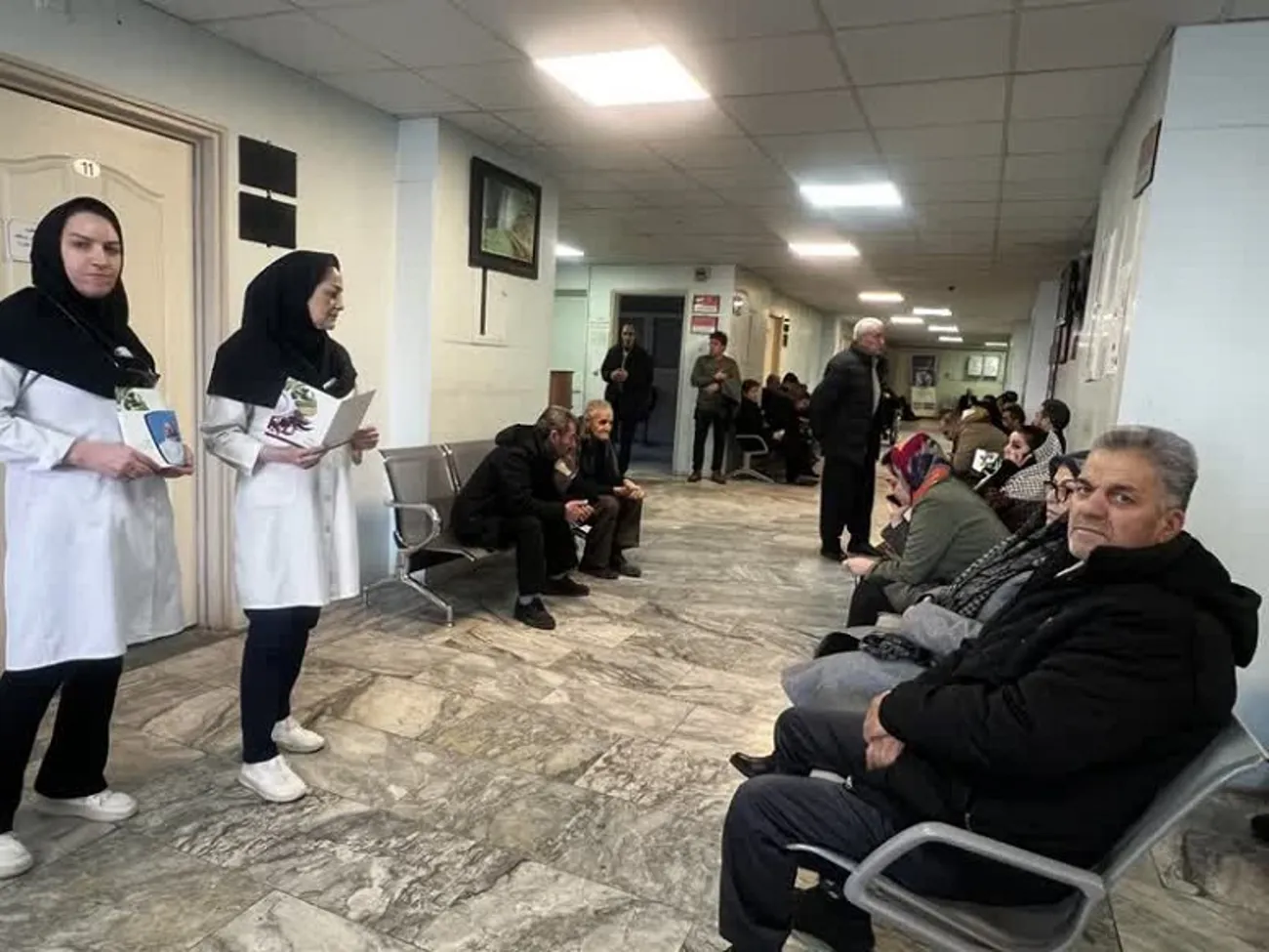 برگزاری کلاس‌های آموزشی ویژه بیماران سرطانی در هفته ملی مبارزه با سرطان در تبریز