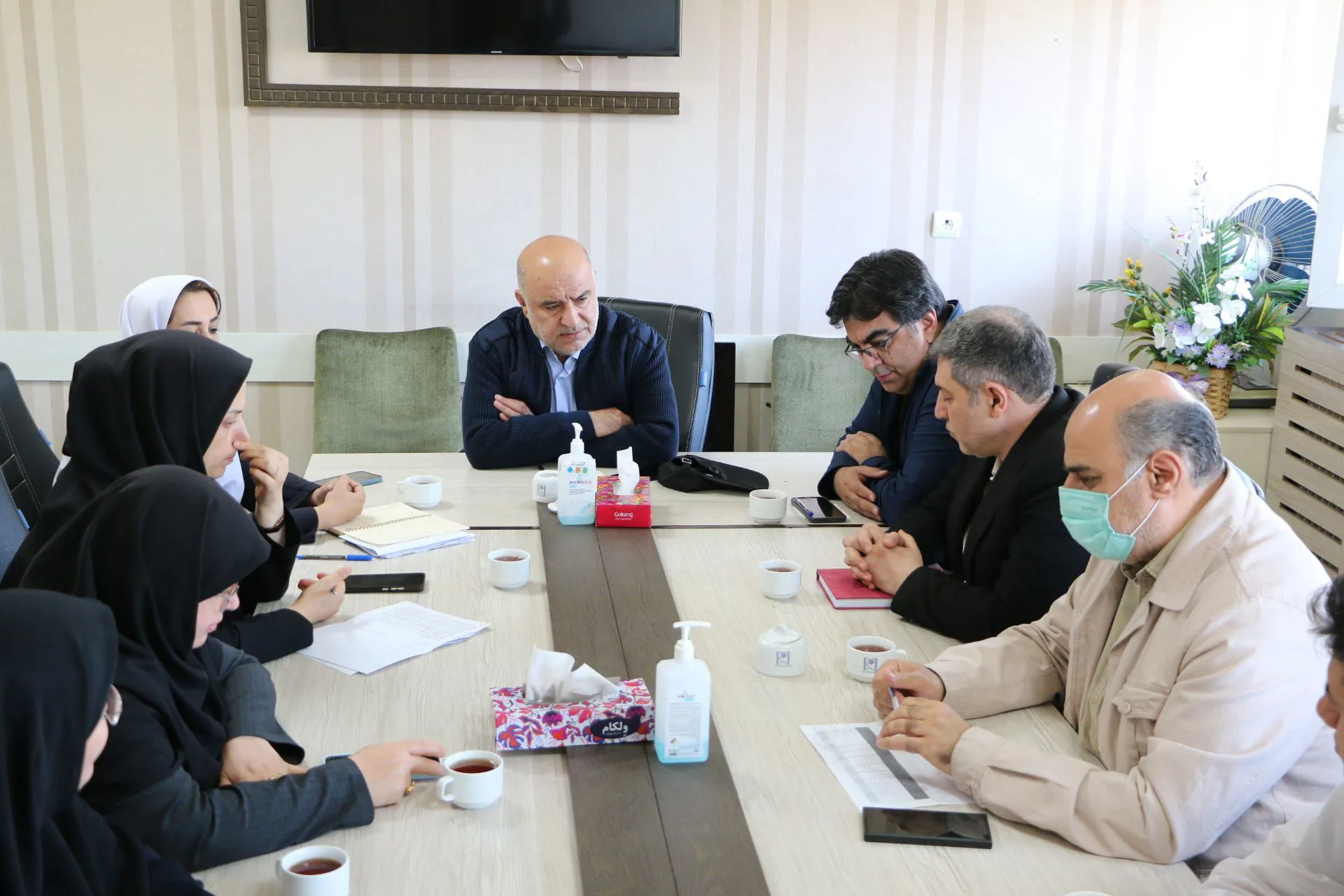 برگزاری جلسه تعیین تکلیف نیروهای پرستاری در بیمارستان‌های رازی و باباباغی تبریز