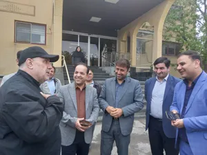 دکتر احمدرضا جودتی در سفر یک‌روزه به شهرستان بناب، از مراکز بهداشتی و آموزشی این شهرستان بازدید کرد و در دیدار با فرماندار بر ضرورت تقویت زیرساخت‌های سلامت تاکید کرد.
