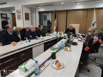 یک روز کاری رئیس دانشگاه علوم پزشکی تبریز در تهران از دریچه دوربین