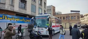 اورژانس در کنار مردم انقلابی در راهپیمائی 22بهمن1401