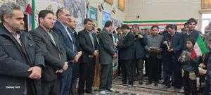  اهداء تقدیرنامه ی و کارت هدیه از دو تکنسین خستگی ناپذیر