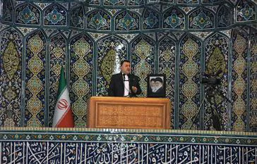 آموزش اصولی و توانمند سازی افراد در موضوع خود مراقبتی، سلامت کل جامعه را به دنبال دارد