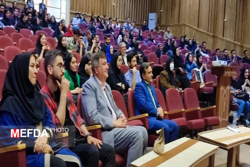 برگزاری جشن پنج سالگی رادیو دانشجو
