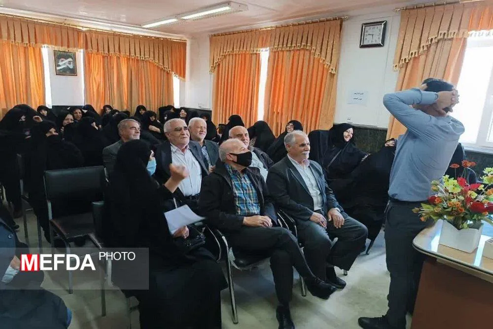 کارگاه آموزشی آرتروز در سالمندان به مناسبت هفته سلامت برگزارشد