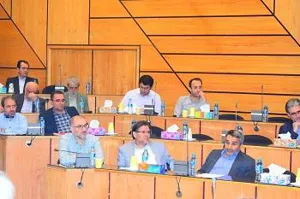 دومین بخش از برنامه توسعه وتوانمند سازی مدیران نظام سلامت در مرکز ملی اموزش مدیریت سلامت  به همت معاونت توسعه مدیریت و منابع دانشگاه علوم پزشکی تبریز آغاز شد.