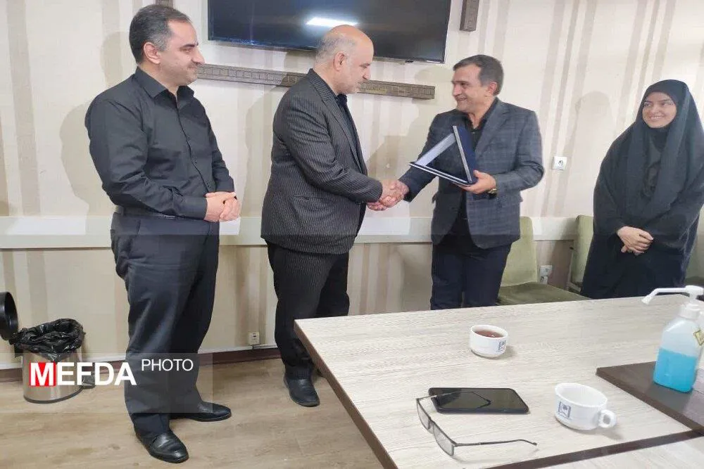 مدیر فرهنگی دانشگاه، فعالیت های دینی و قرآنی مرکز آموزشی درمانی رازی تبریز را شایسته تقدیر دانست