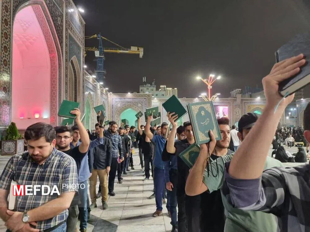 دانشجویان کانون های قرآن و عترت و هیات های مذهبی دانشگاه های علوم پزشکی اهانت های اخیر به قرآن کریم را محکوم کردند