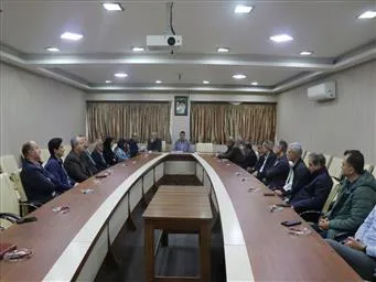 برگزاری نشست هم اندیشی رئیس دانشگاه علوم پزشکی تبریز با اعضای هیأت علمی  گروه آموزشی بیهوشی و مراقبت های ویژه دانشکده پزشکی
