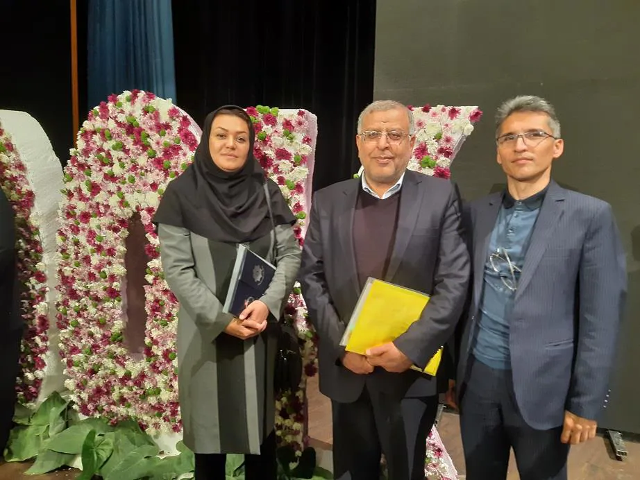 تجلیل از معاون بهداشت دانشگاه علوم پزشکی تبریز