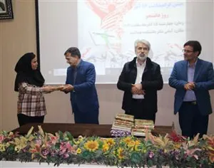 برگزاری مراسم گرامیداشت روز دانشجو در دانشکده بهداشت