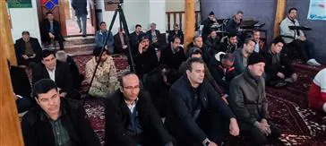 شرکت در مراسم حماسه  9 دی سرپرست شبکه بهداشت ودرمان به همراه معاونین بهداشت ودرمان وجمعی از پرسنل ستادی