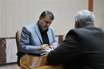 دیدار مردمی دانشگاه علوم پزشکی تبریز با مردم شریف استان برگزار شد