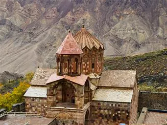 برگزاری اردوی فرهنگی و تفریحی (ویژه خواهران ) مرکز درمانی رازی تبریز