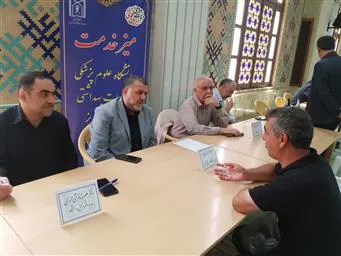 میز خدمت دانشگاه علوم پزشکی تبریز در مصلی حضرت امام خمینی (ره) برگزار شد