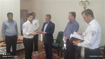 انتخاب پایگاه پیام مرند بعنوان برگزیده طرح" طاها " سازمان اورژانس کشور