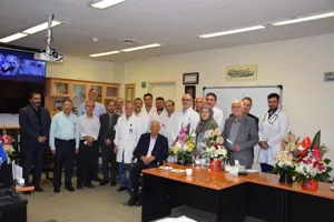 قدردانی حاج کریم مردانی آذری خیر بزرگوار از اساتید بیمارستان امام رضا علیه السلام تبریز