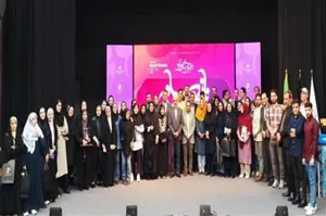دانشجوی دانشگاه علوم پزشکی تبریز در دهمین جشنواره ملی نانو و رسانه خوش درخشید